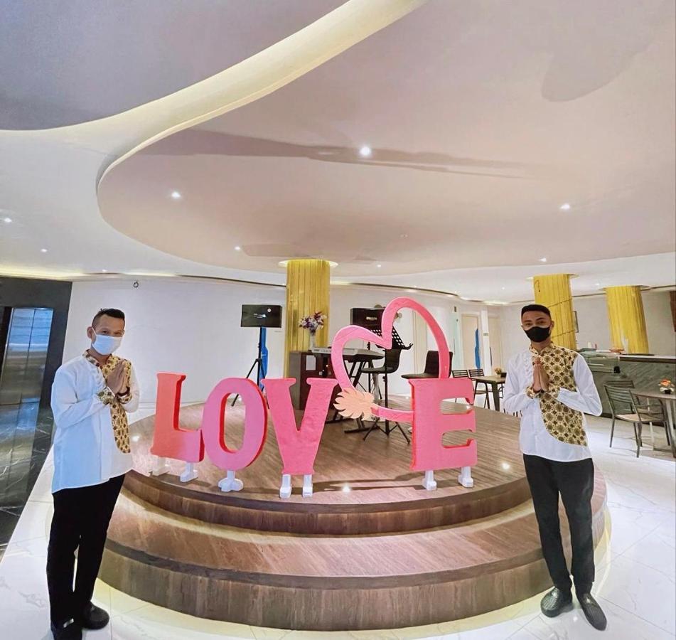 Golden Palace Hotel Batu Merah Dış mekan fotoğraf
