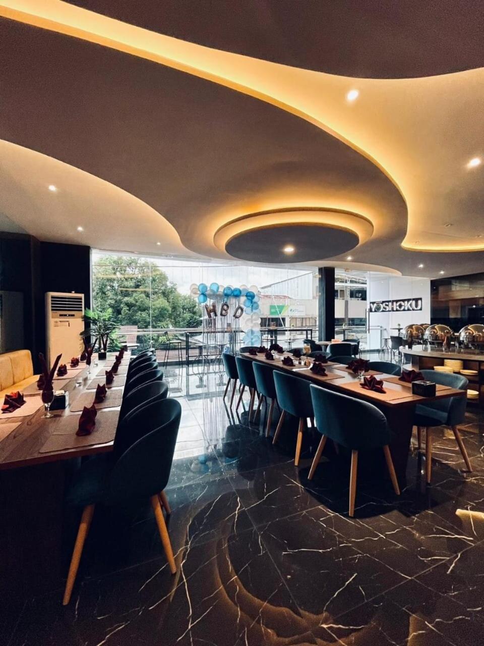 Golden Palace Hotel Batu Merah Dış mekan fotoğraf